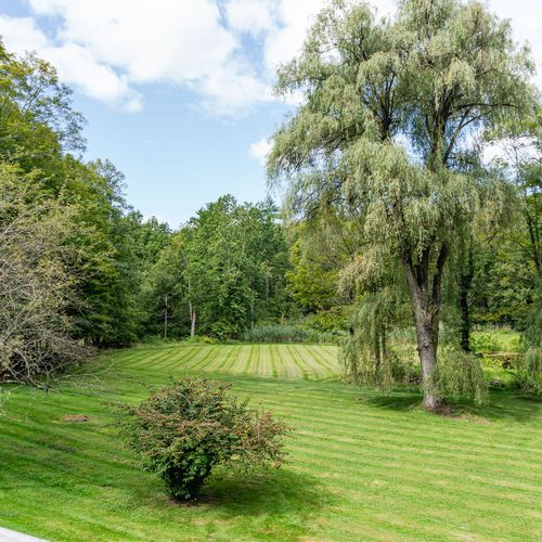 Sprawling landscape, waiting for you to come explore