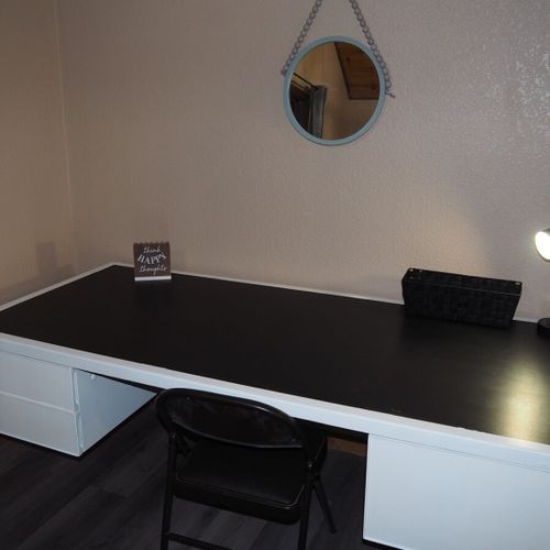 Dining area:  large dining area with seating for 8 adults and a large desk as well.