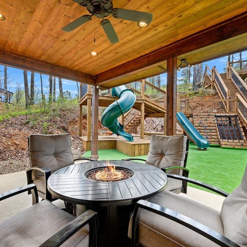 A cozy 4-seater table with a gas fire.