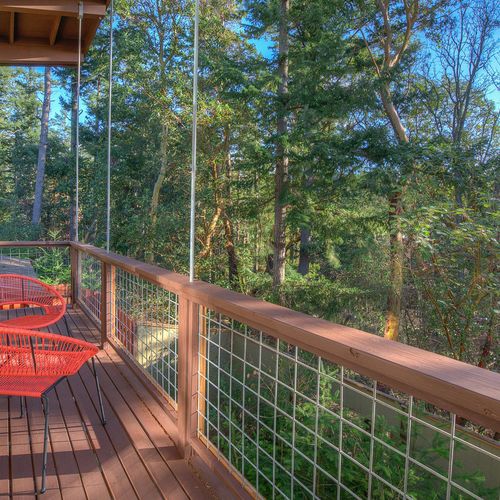 Surrounded by trees and privacy, yet you are right in Eastsound with shops and cafes.