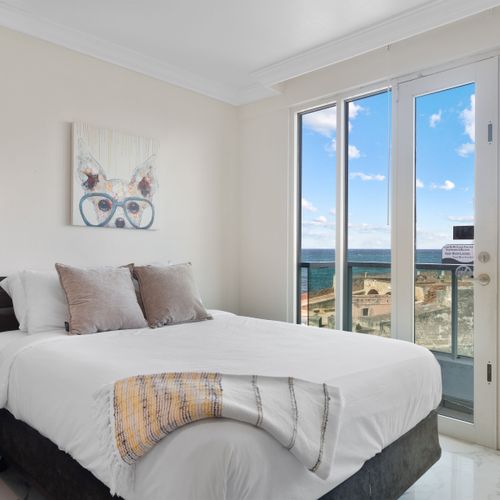 Bright and airy, this room offers the perfect blend of comfort and style, complete with captivating ocean vistas.