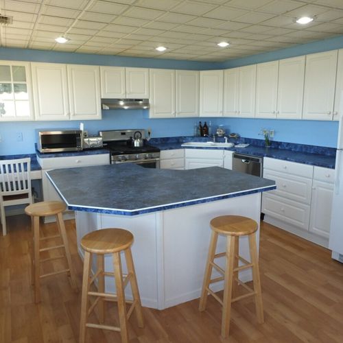 Overall:  the modern and fully-furnished kitchen
