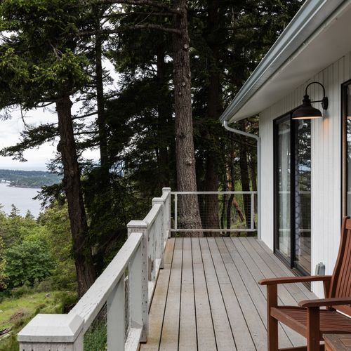 Master bedroom balcony and seating.