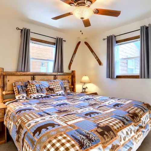 Soft sheets, warm wood, total peace.