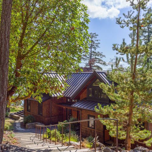 d5bc84d8 9d42 444b 846d d0f3d102c4ad homerunner