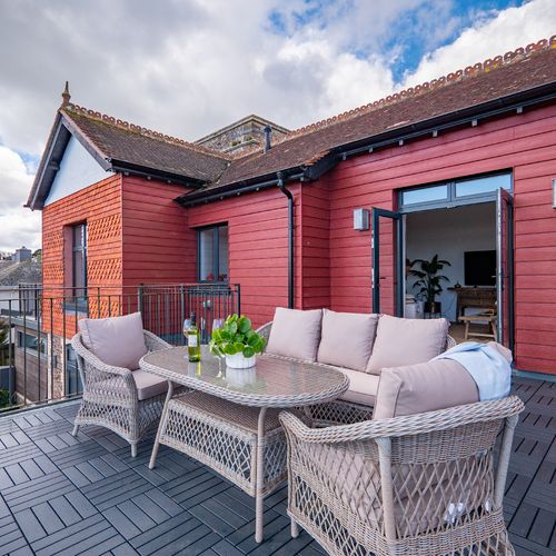 D5ce13d0 cd22 4b41 a778 819e1ea41037 homerunner