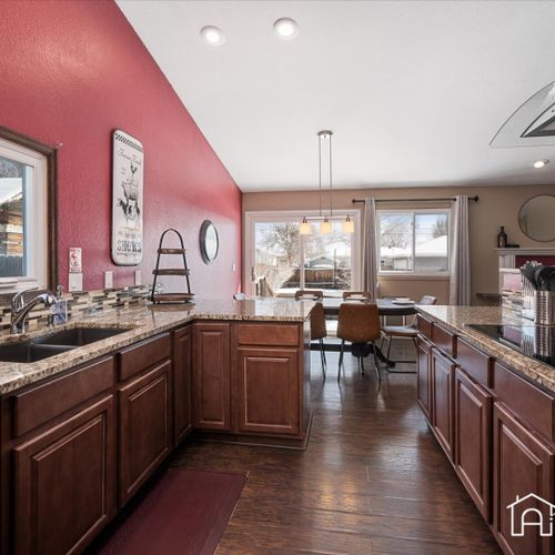 Prepare gourmet meals in the recently renovated kitchen area wih everything you need!