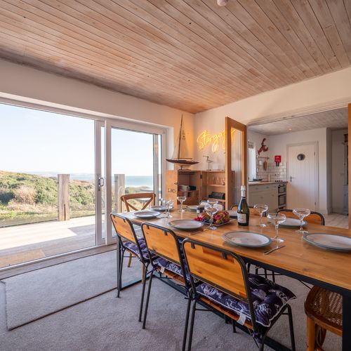 D74f00e0 7bb2 448c 85c1 d6ec32e2db5f homerunner