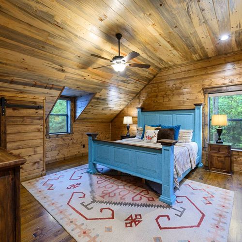The third King Suite is located upstairs.