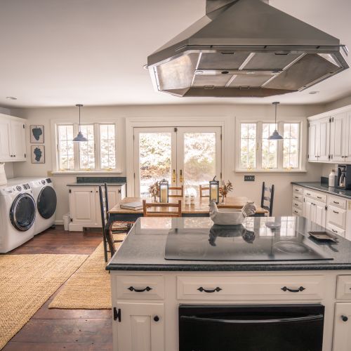 What farmhouse is complete without a fabulous kitchen?