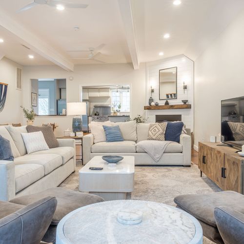 Sit back and relax in the spacious living room!