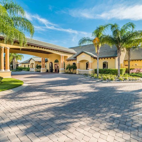 Paradise Palms Resort Clubhouse Front Entrance