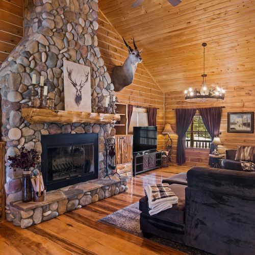 Living room:  spectacular living room with huge stone fireplace!