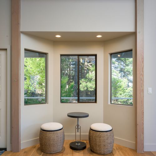 Kitchen nook for early coffee...