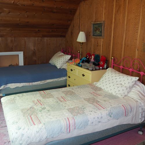 Bedroom #4 (second floor):  features 2 twin beds.