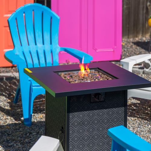 Evenings made easy—watch the fire, relax, and enjoy outdoor comfort.