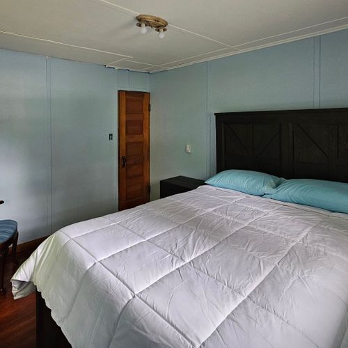 Bedroom:  a full shot of the bedroom