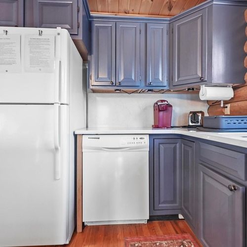 Kitchen:  very modern and convenient kitchen with all appliances and a good supply of cooking and dining utensils.