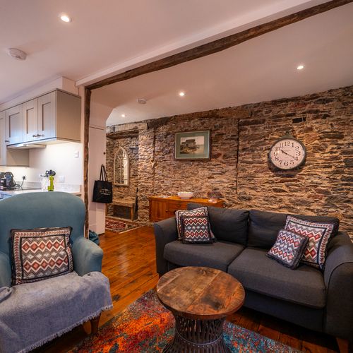 E2beac68 a16e 40b8 96d2 ec6b5cfe7110 homerunner