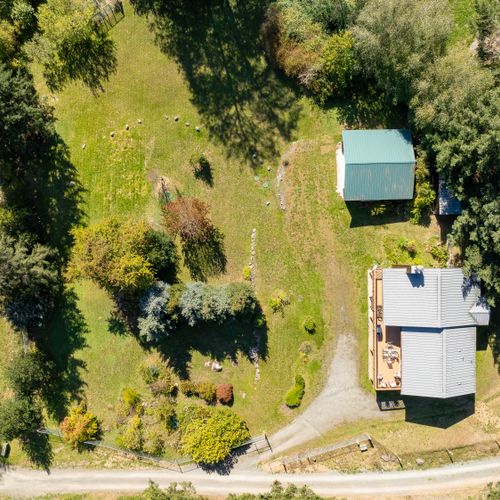 Plenty of parking for three cars