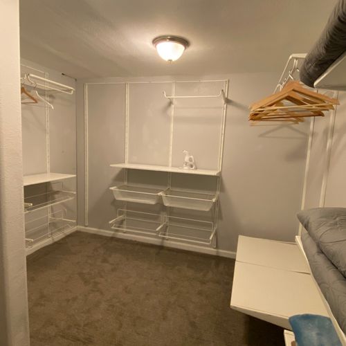 Family &Amp; Dog-Friendly Retreat With Fire Pit 122 Roomy storage options make settling in a breeze.