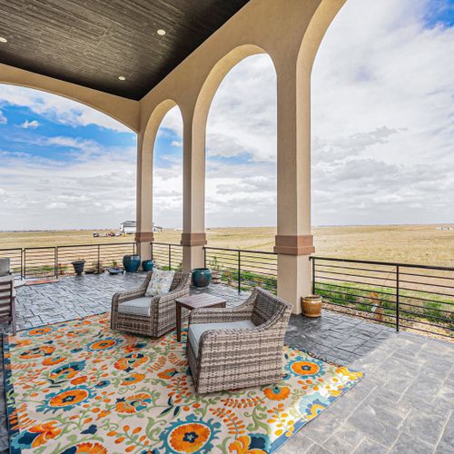 Expansive open spaces invite you to relax while endless views of nature steal the show.
