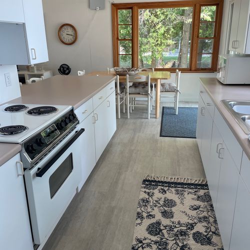Kitchen:  the cottage has a very cute galley kitchen with all critical appliances. (there is no dishwasher though. )