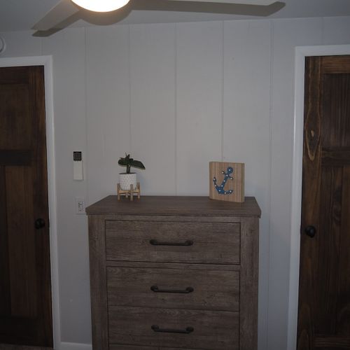 Bedroom #6 (second floor):  has two twin beds, thus sleeping 2 people.