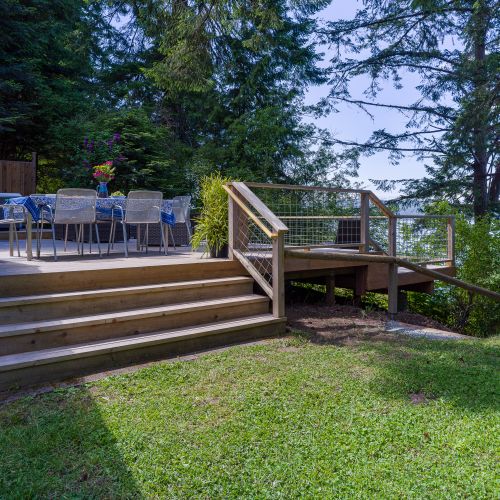 Let's head down the trail to the beach!