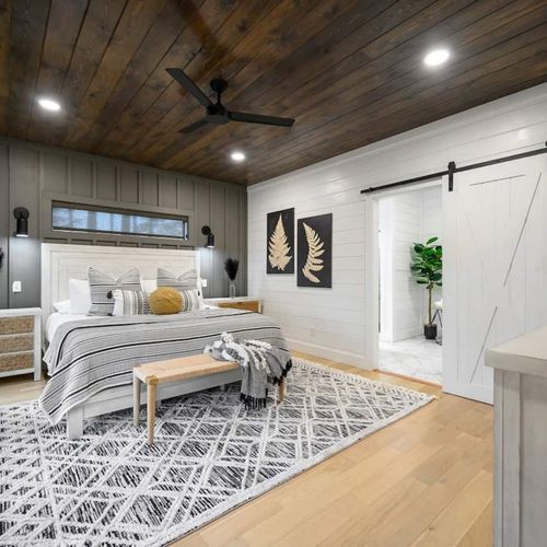 King Bedroom 1!
