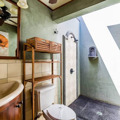 Guest Bathroom #2
