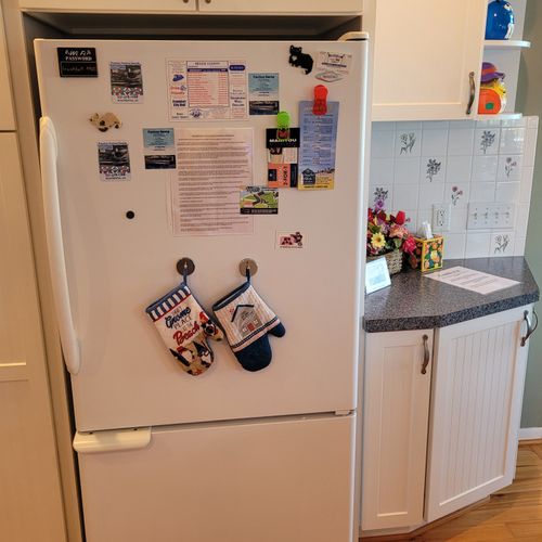 KITCHEN (SECOND FLOOR):  The home has a large kitchen with all appliances including a dishwasher.  Also includes a good supply of cooking and dining utensils.