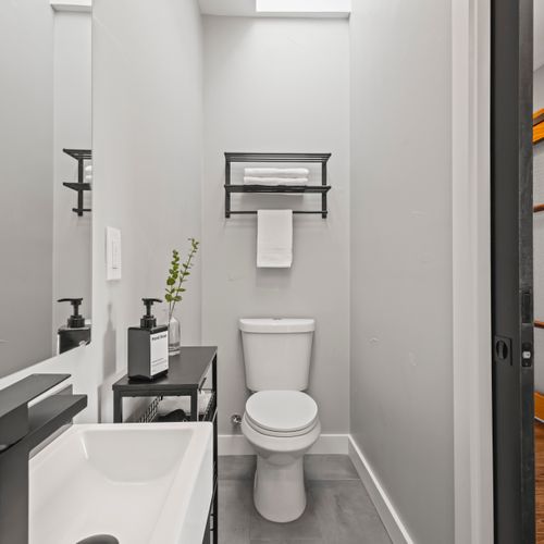 Minimal, stylish, and spotless—everything you need for a refreshing stay.