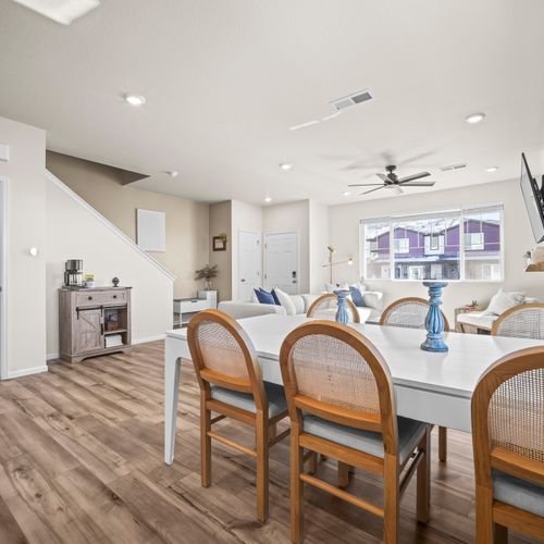 Light-filled, open living space made to enjoy.