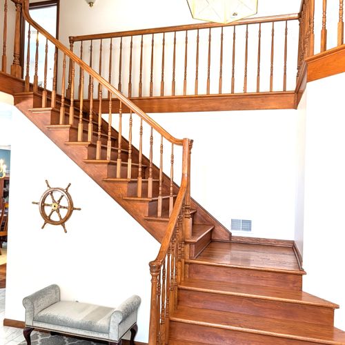 STAIRS:  These are the stairs up to the second floor.  (All further photos are from the second floor.)