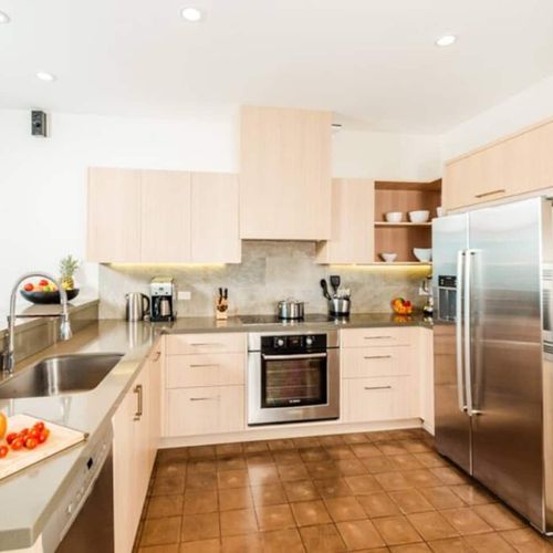 Fully equipped kitchen