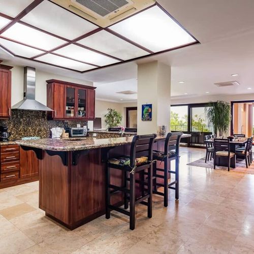 Pull up a chair to eat at this breakfast bar.