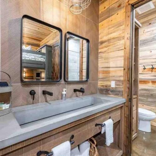 The bunk room also has a private bath.