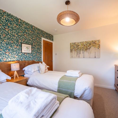 F280a798 b3fc 41f7 b2cb 652576e7e9af homerunner