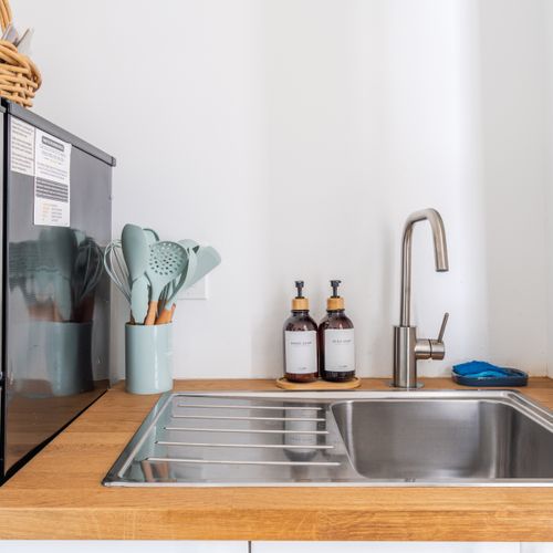 The guest house kitchen sink.