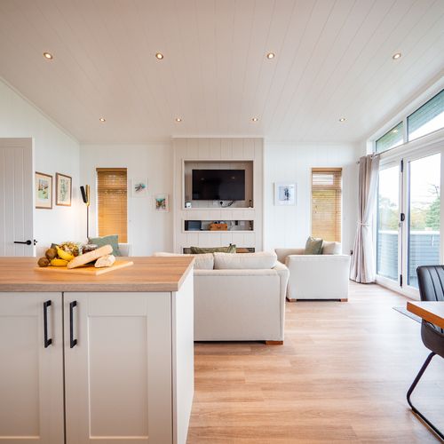 F4237e8c 271c 4e1d 94ab 3c11ff0d005f homerunner