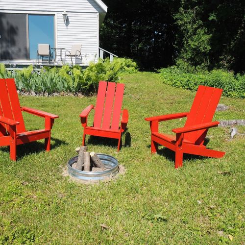 Exterior:  the cottage has a bonfire ring with chairs.