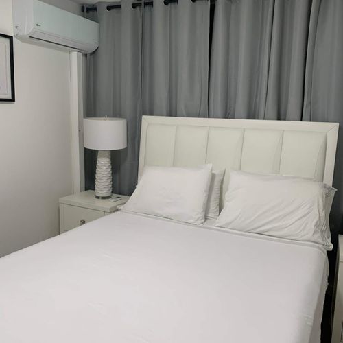 Your Coastal Retreat: Drift off to sleep with the soothing sounds of the sea and awaken to a mesmerizing panoramic vista.