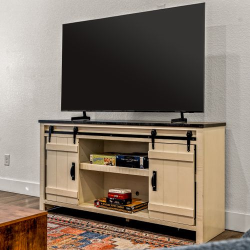 Relax with a large tv and enjoy hours of fun with a selection of board games.