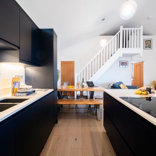 F92ab1c9 eb3f 42fb 94a0 fbc42e685070 homerunner