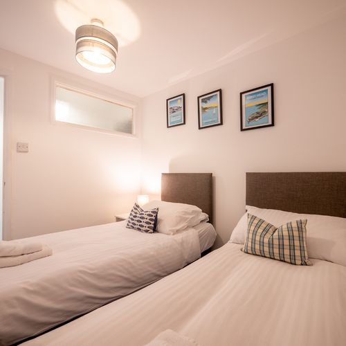 F9cc6a7f fc13 451e 811b b7e0fb84db94 homerunner