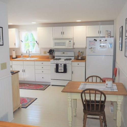 Kitchen:  looking into the kitchen, highlighting the cute little breakfast table.