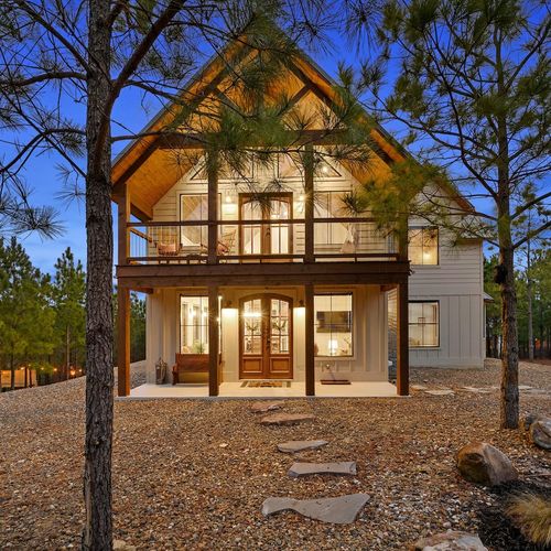 Teddy Ridge - Sleeps 14!