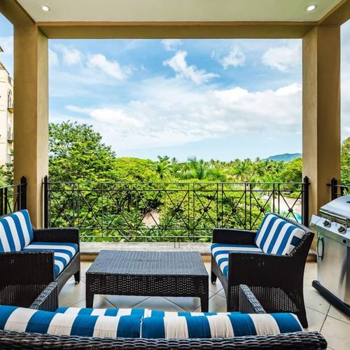Come, relax and  enjoy on the outside balcony