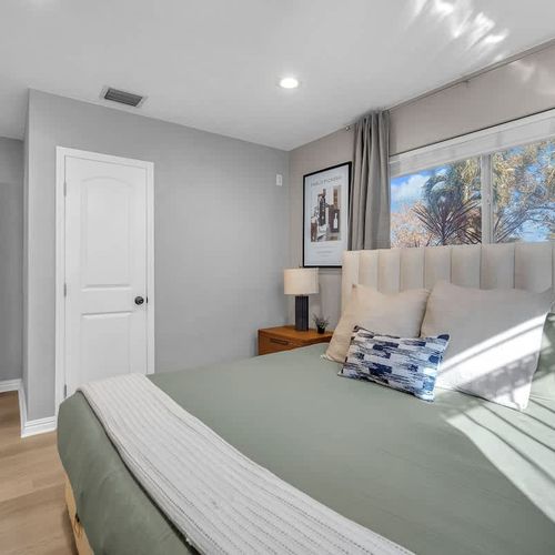 Enjoy spacious bedrooms with plush king-sized beds, soft, clean linens, and a TV for your relaxation.